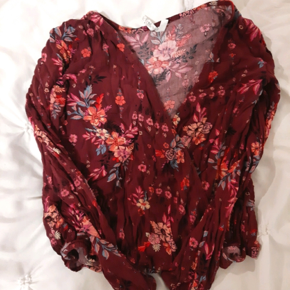 MUDD cross-over blouse